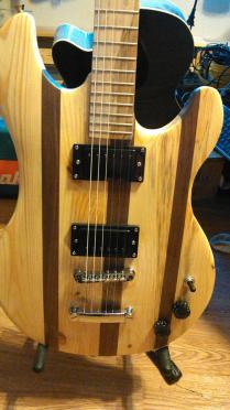 Custom Double Cut Guitar