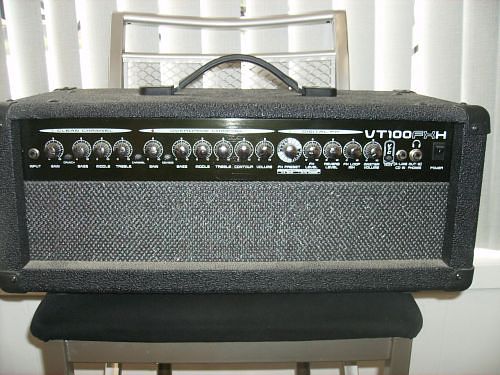 Behringer VT100FXH