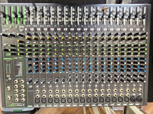 Mackie ProFX22v3 22-Channel Professional USB Mixer